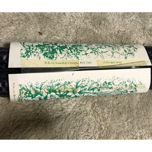 Hand-Rolled 100% Beeswax Candles Set 8" Natural & Eco-Friendly Dark Blue - Picture 4 of 6